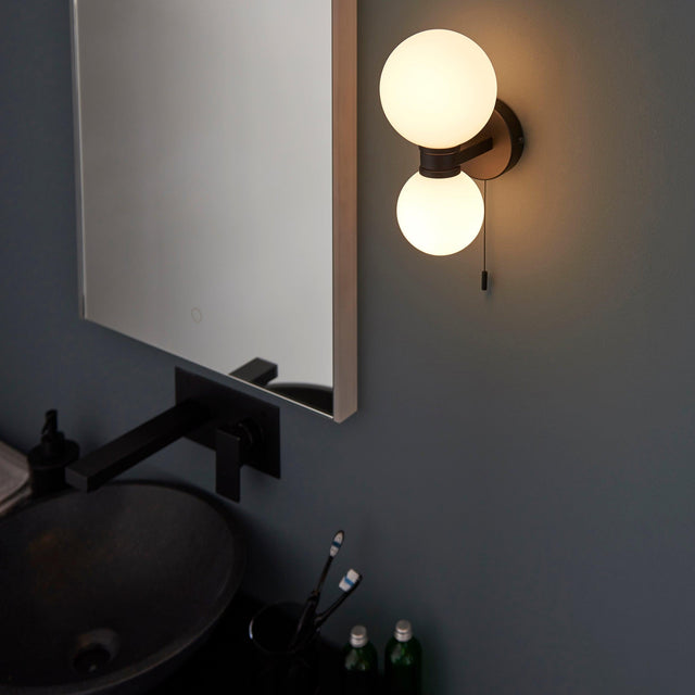 Endon Lighting - 93523 - Endon Lighting 93523 Pulsa Bathroom Wall Light Matt black & matt white glass Non-dimmable