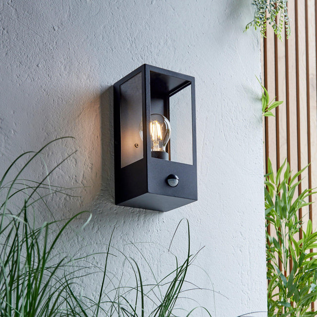 Endon Lighting - 94995 - Endon Lighting 94995 Oxford PIR Outdoor Wall Light Matt black & clear glass Non-dimmable