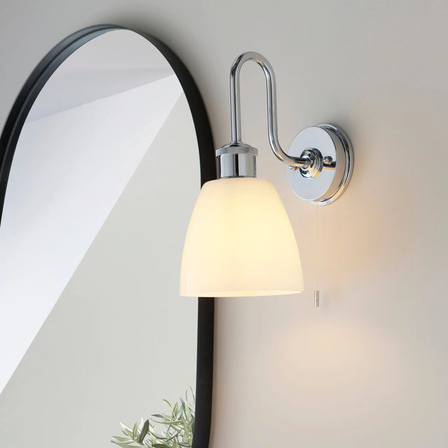 Endon Lighting - 95506 - Endon Lighting 95506 Piper 1lt Wall Bathroom light fitting Chrome plate & gloss opal glass