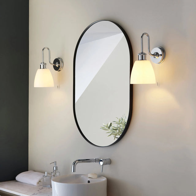 Endon Lighting - 95506 - Endon Lighting 95506 Piper 1lt Wall Bathroom light fitting Chrome plate & gloss opal glass